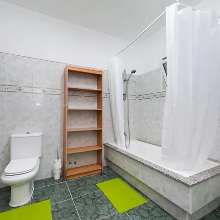 Guest house Novas Direcoes, Lda - Nova Gerencia 2021 *
