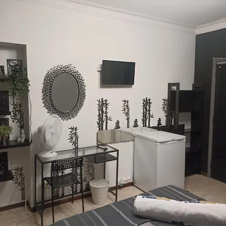 Novas Direcões, Lda - Nova Gerência 2021 Maison d'hôtes *